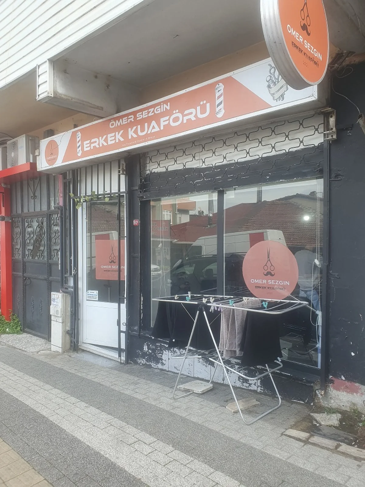 İstanbul Sarıyer Ömer Sezgin | Erkek Kuaförü | Randevu Al