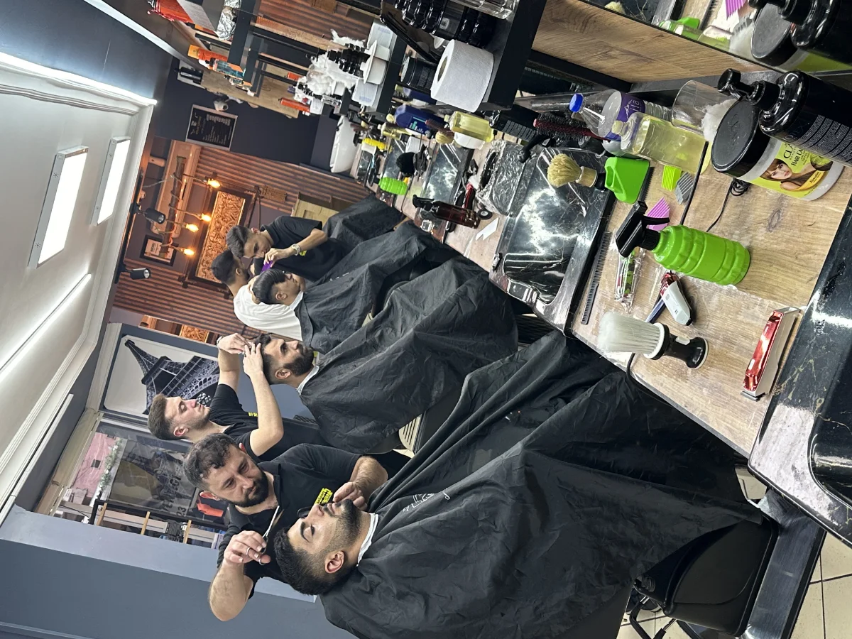 Kocaeli İzmit Saloon By Salih | Erkek Kuaförü | Randevu Alın